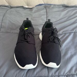 Nike Roshe One Mens Shoes